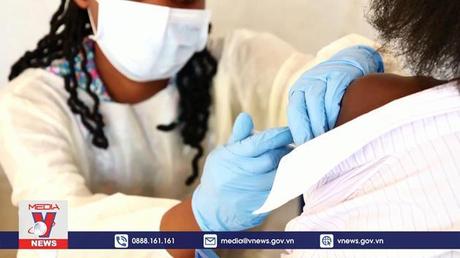 COVID-19: Mũi tăng cường thứ hai mang lại lợi ích cho người nguy cơ cao