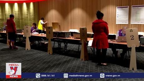 Gần 4 triệu cử tri Australia bỏ phiếu sớm