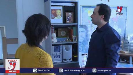 Chủ tịch Hồ Chí Minh với bạn bè quốc tế