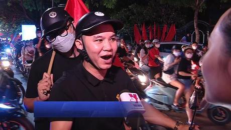 Người Hà Nội ăn mừng chiến thắng của U23 Việt Nam