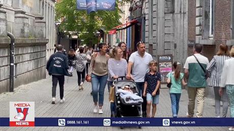 Bỉ nới lỏng quy định đeo khẩu trang