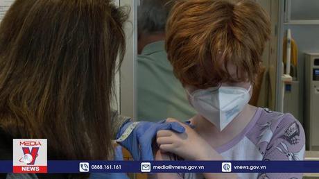Đức khuyến nghị tiêm vaccine ngừa COVID-19 cho trẻ 5-11 tuổi
