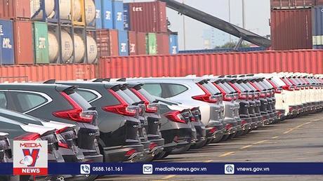 Nhập khẩu xe sang “núp bóng” biếu tặng sẽ xử lý nghiêm