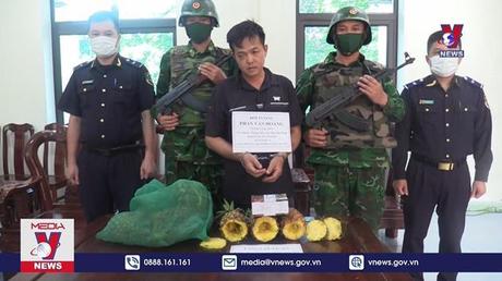 Hà Tĩnh bắt đối tượng vận chuyển ma túy qua biên giới