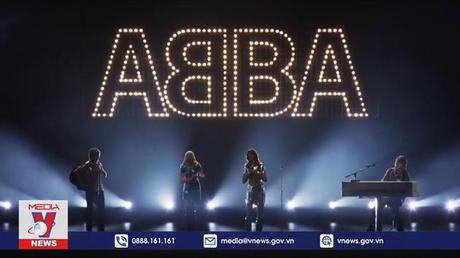 Nhóm nhạc ABBA tái xuất sau 36 năm