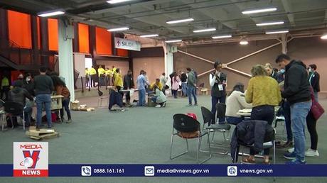 Ứng viên Gustavo Petro dẫn đầu cuộc bầu cử Tổng thống Colombia