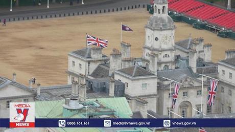 Thị trường Anh khởi sắc nhờ Đại lễ Bạch Kim của Nữ hoàng