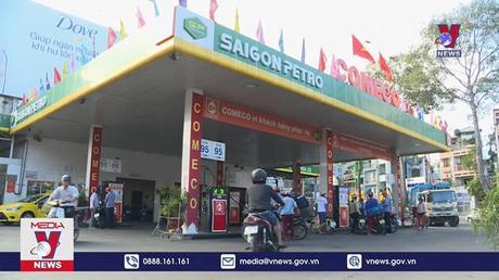 Giá xăng dự báo tiếp tục tăng