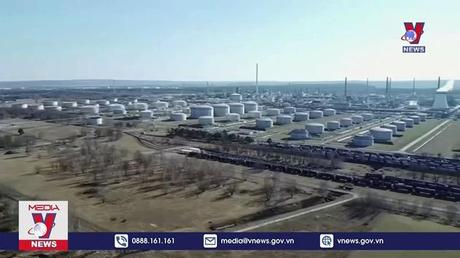 Đức sẽ ngừng nhập khẩu dầu Nga từ cuối năm nay