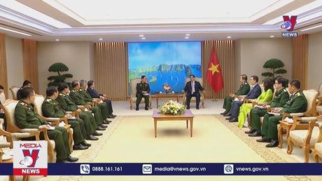 Thủ tướng tiếp Tổng Tham mưu trưởng Quân đội nhân dân Lào