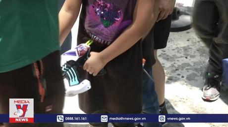 Mexico khuyến khích người dân giao nộp vũ khí