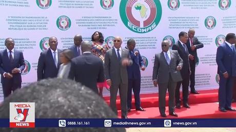 ECOWAS triệu tập Hội nghị thượng đỉnh bất thường