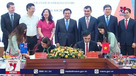 Hợp tác nâng cao năng lực Trung tâm Việt Nam - Australia