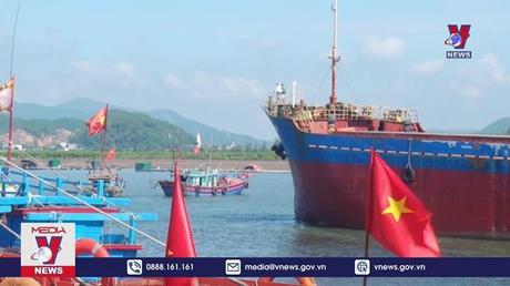 Nghiêm cấm tàu thuyền neo đậu trái phép tại cảng Cửa Lò
