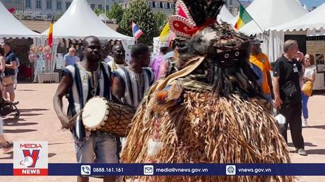 Sắc màu Việt Nam tại Ngày hội Lãnh sự ở Lyon