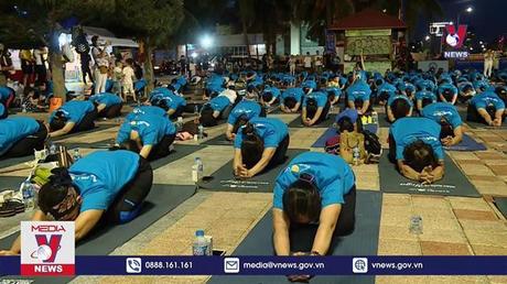 Tổ chức Ngày Quốc tế Yoga tại 8 tỉnh, thành phố