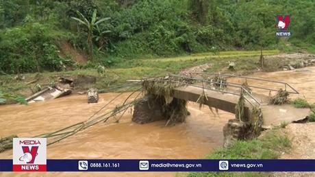 Hàng trăm nhà ở, tuyến đường giao thông tại Lào Cai bị ngập úng
