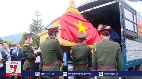 Hồi hương hài cốt hy sinh tại 6 tỉnh Bắc Lào về Đất Mẹ    