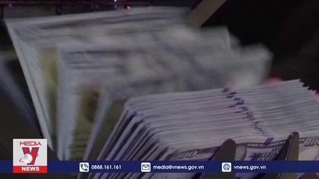 Các đồng tiền châu Á gặp khó sau quyết định của FED