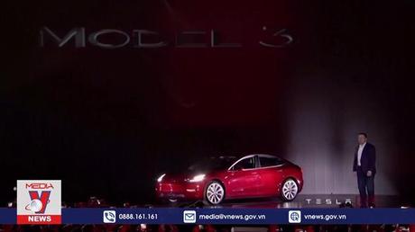 Tesla lại tăng giá xe điện ở Mỹ