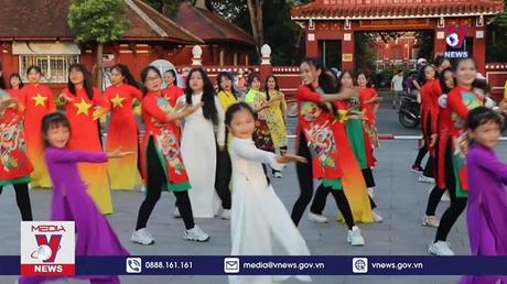 Phát động Tuần lễ Áo dài cộng đồng Huế năm 2022