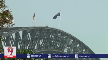 Lá cờ Thổ dân sẽ được treo vĩnh viễn trên Cầu Cảng Sydney tại Australia