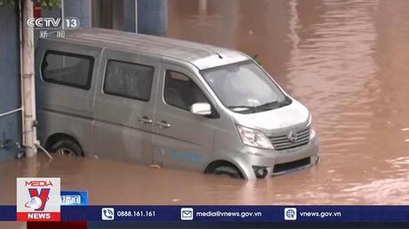 Trung Quốc nâng mức cảnh báo lũ lụt ở miền Nam