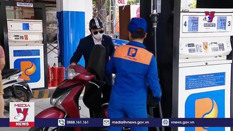 Đề nghị xem xét bãi bỏ thuế tiêu thụ đặc biệt với xăng