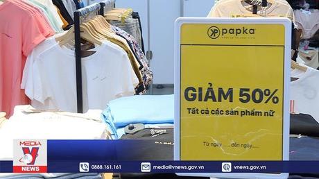 Nhiều ưu đãi tiêu dùng trong ngày không tiền mặt