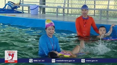 Xã hội hóa dạy bơi tại Đà Nẵng