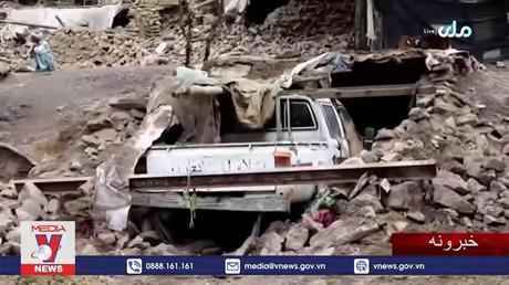 Quốc tế tăng cường viện trợ Afghanistan sau động đất