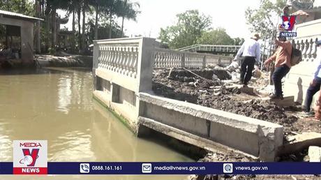 Đường giao thông nông thôn nhưng không thông tuyến 