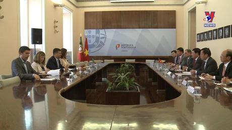 Việt Nam với bạn bè quốc tế ngày 27/6/2022