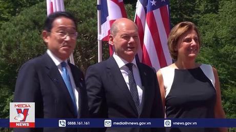 Nhật Bản cấm nhập khẩu vàng Nga