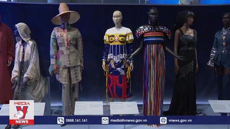 Triển lãm “Thời trang châu Phi” đầu tiên khai mạc tại Anh