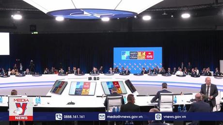 Anh công bố gói viện trợ quân sự mới cho Ukraine