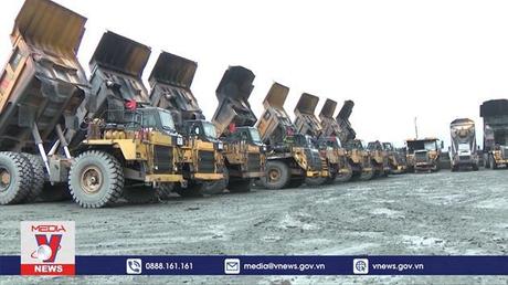 Hội nghị lần thứ 10 ban chấp hành đảng bộ TKV khóa III