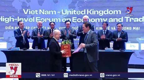Toạ đàm cấp cao Việt Nam – Anh về kinh tế, thương mại
