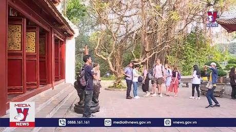 Hơn 600.000 du khách quốc tế đến Việt Nam