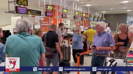 Hàng không Tây Ban Nha khốn đốn do đình công