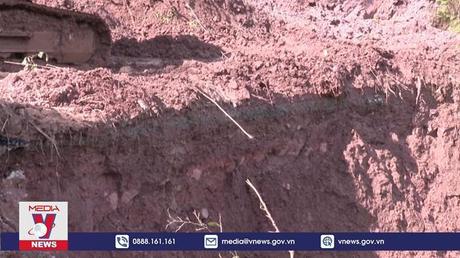 Xuất hiện nhiều điểm sạt lở trên quốc lộ 4H ở Điện Biên