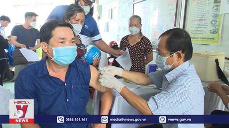 Cà Mau đẩy nhanh tiến độ tiêm vaccine mũi 3 và 4