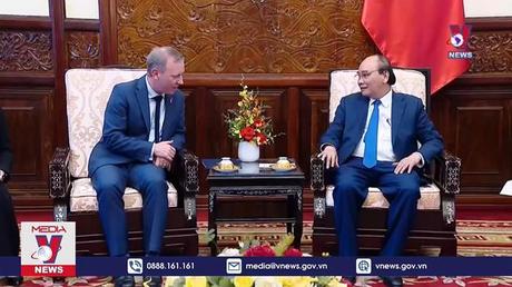 Chủ tịch nước tiếp Đại sứ Liên hiệp Vương quốc Anh và Bắc Ireland chào từ biệt