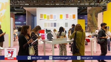 Việt Nam tham dự hội chợ dệt may tại Pháp