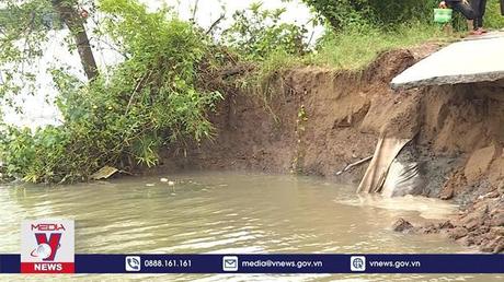 Vĩnh Long khẩn trương khắc phục sạt lở trên sông Măng
