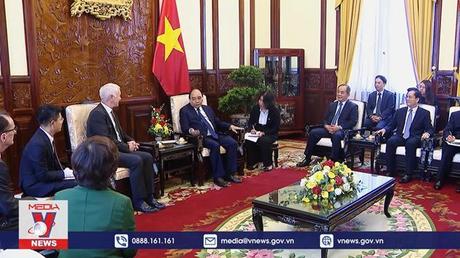 Chủ tịch nước tiếp các đại sứ chào từ biệt