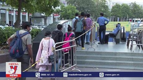 Làn sóng COVID-19 mới lan nhanh tại châu Á