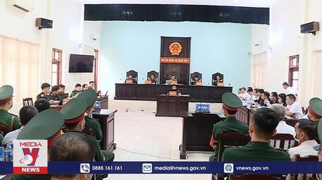 Đề nghị án phạt 14 bị cáo trong vụ buôn lậu xăng