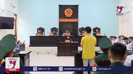 Tranh luận tại phiên xử vụ buôn lậu gần 200 triệu lít xăng