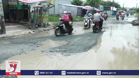 Tuyến đường liên huyện của Cà Mau xuống cấp nghiêm trọng